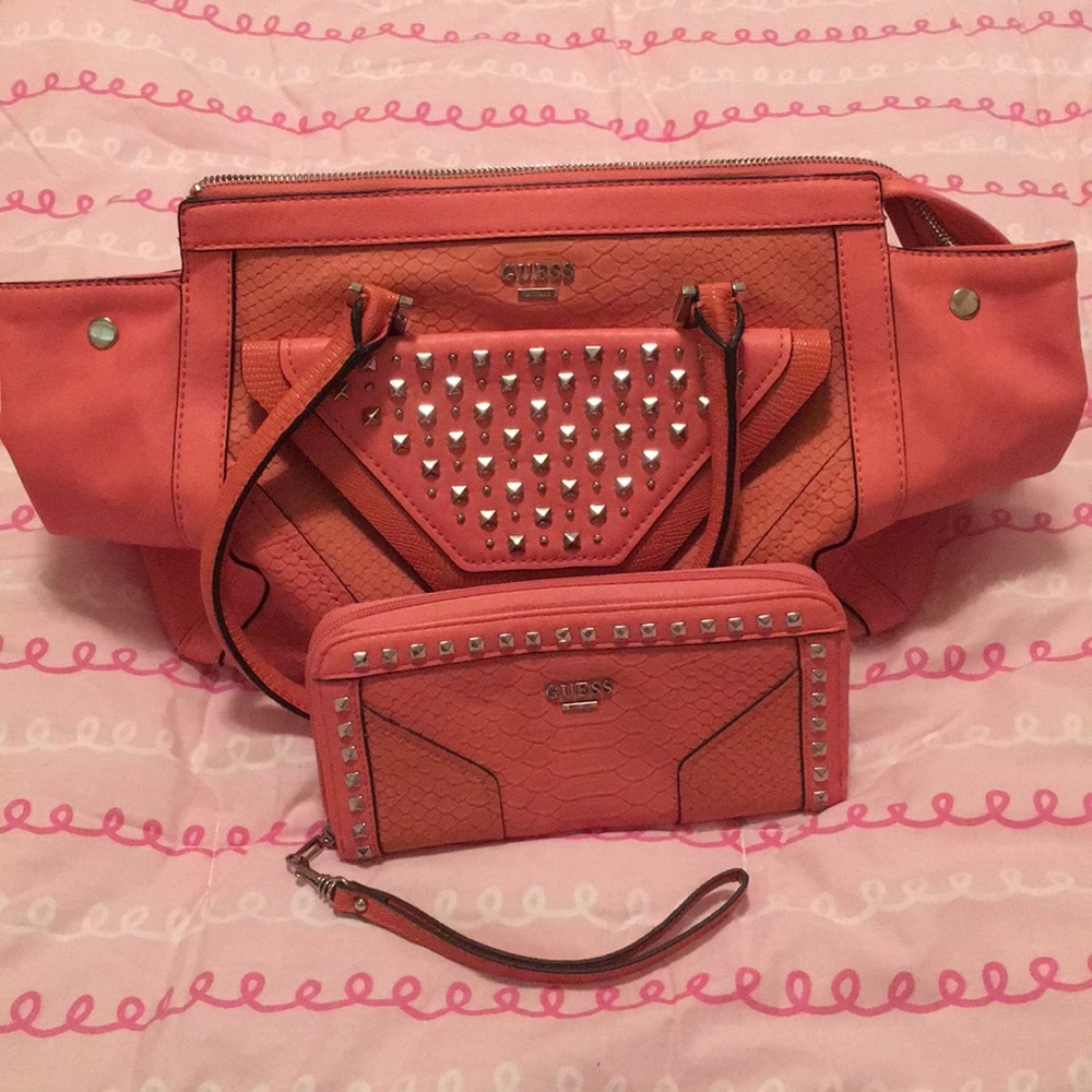 Guess Purse and wallet set